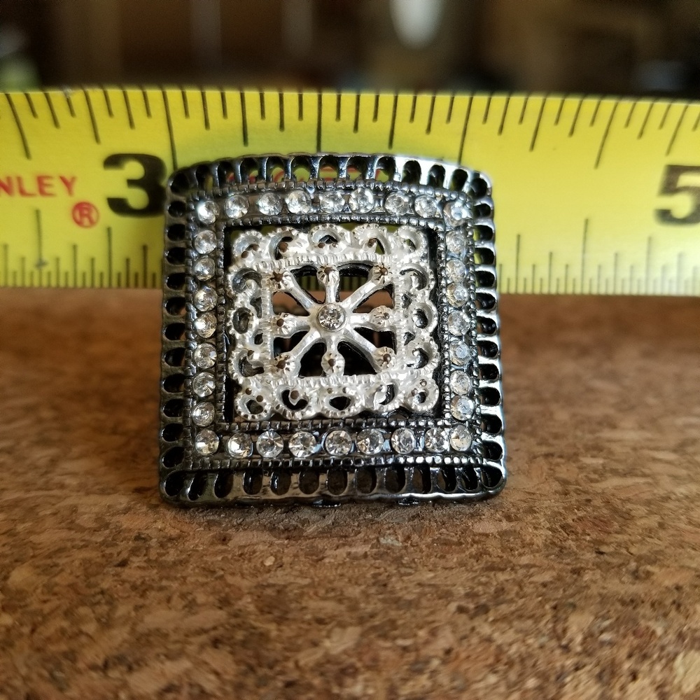 Fashion Square Rhinestone Ring - Picture 3 of 6